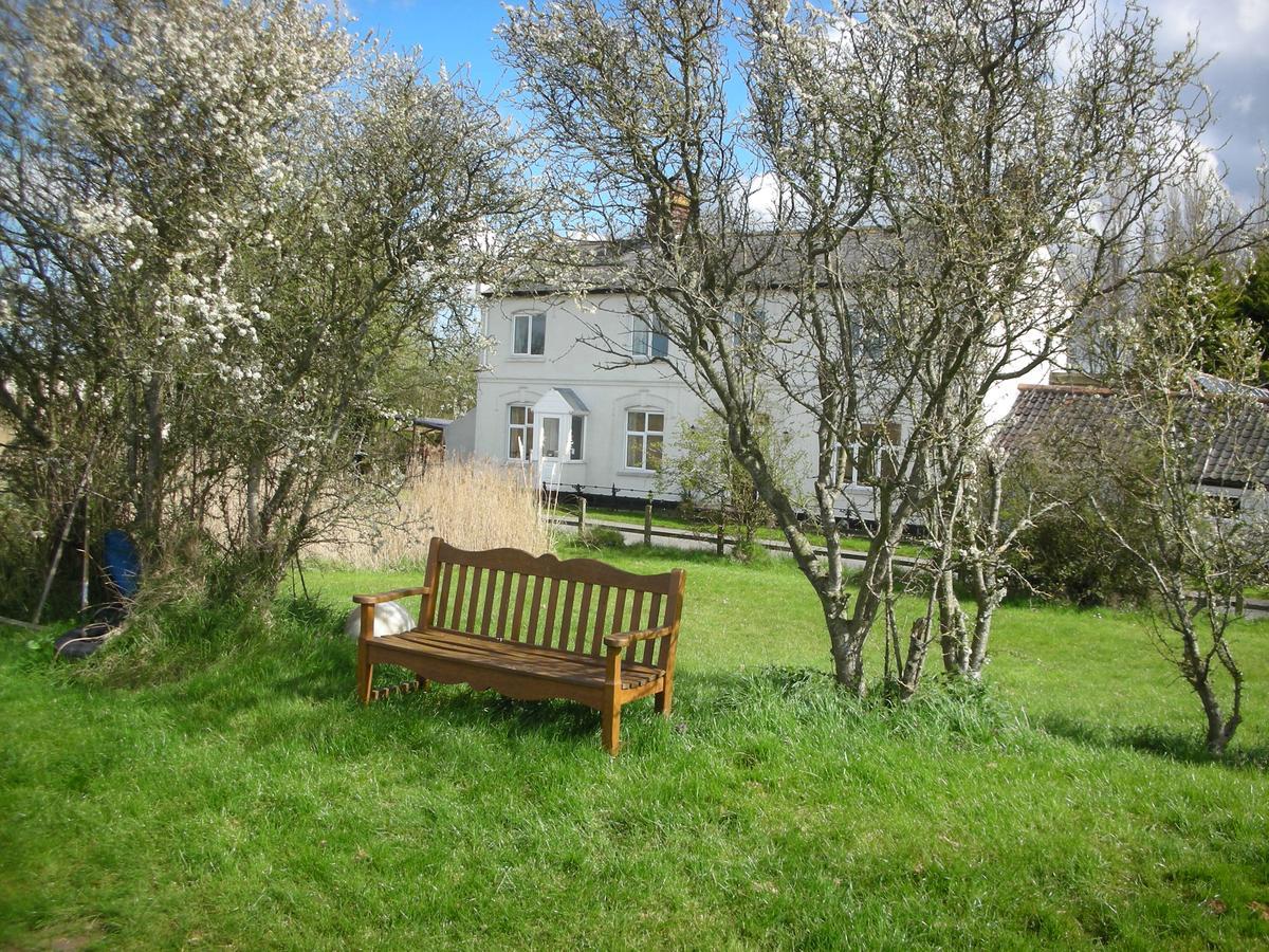 The Cockatrice B&B Reedham Exterior photo